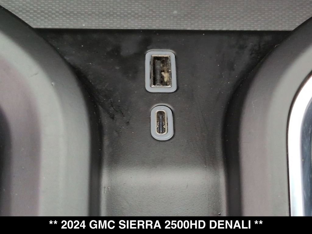 Used 2024 GMC Sierra 2500 Denali w/ Denali Reserve Package image 25