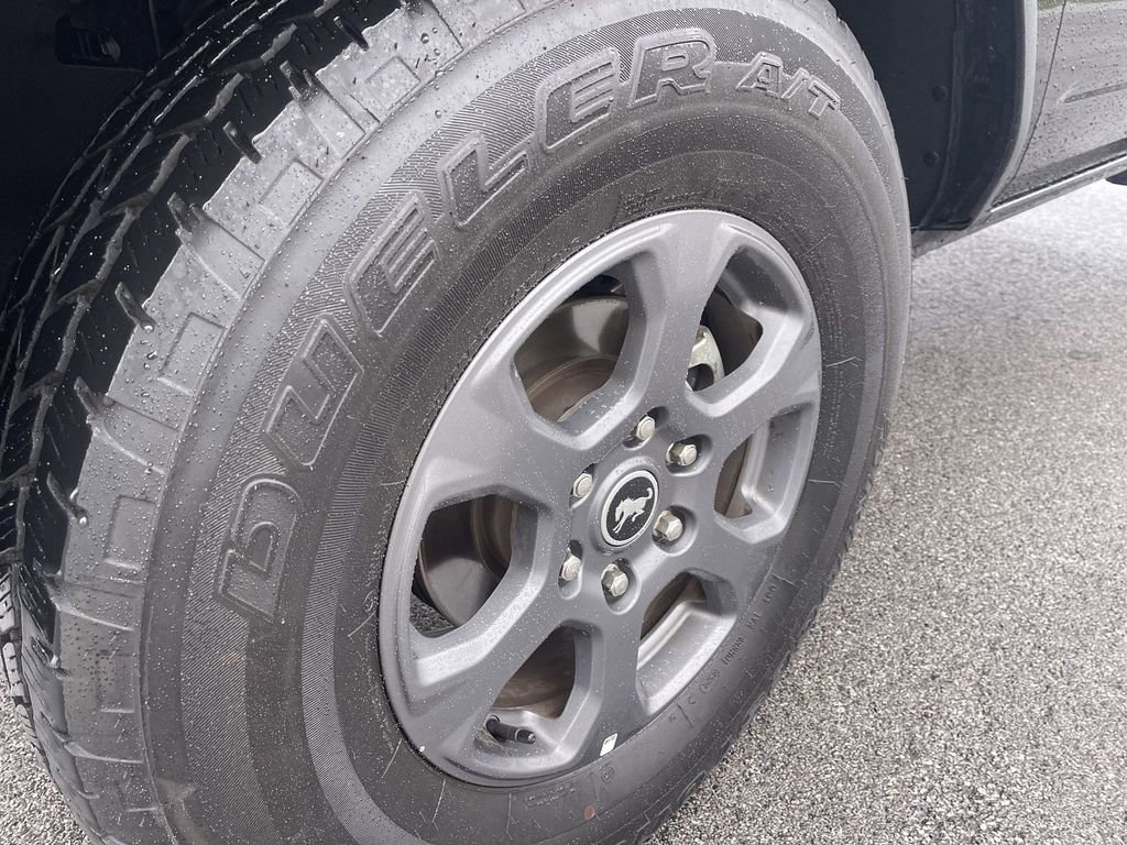 Used 2025 Ford Bronco Big Bend image 2