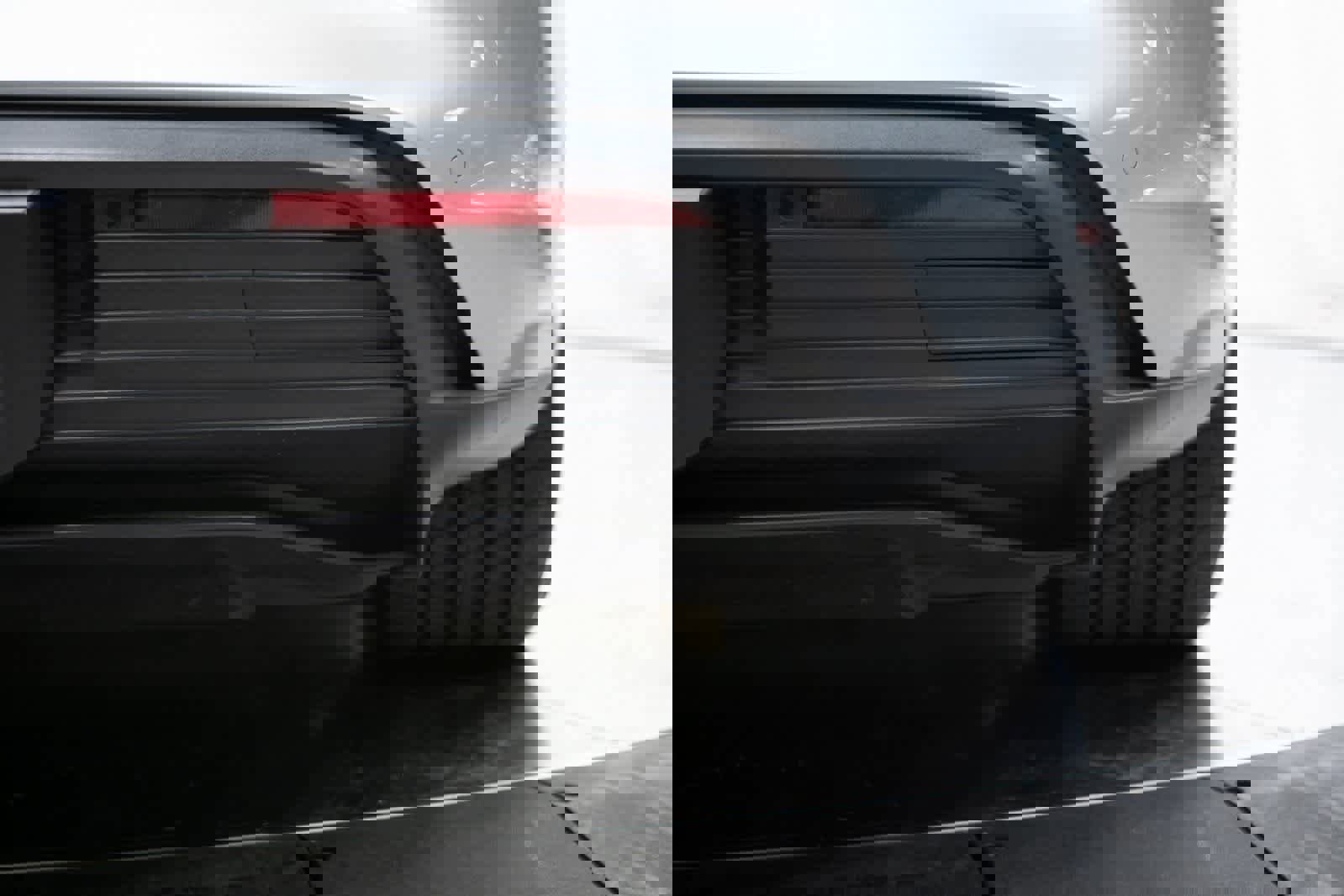 Certified 2025 Porsche Taycan 4S image 35