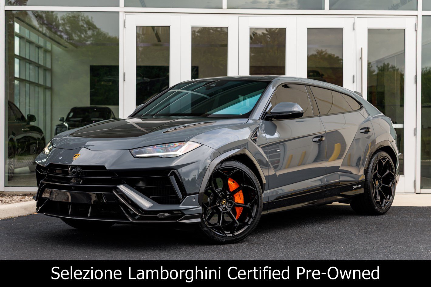 Used 2023 Lamborghini Urus Performante