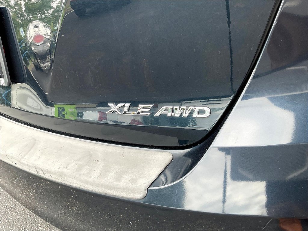 Used 2015 Toyota Venza XLE AWD/4WD image 24
