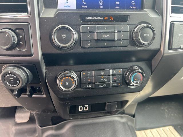Used 2019 Ford F150 XLT w/ Equipment Group 302A Luxury AWD/4WD image 10