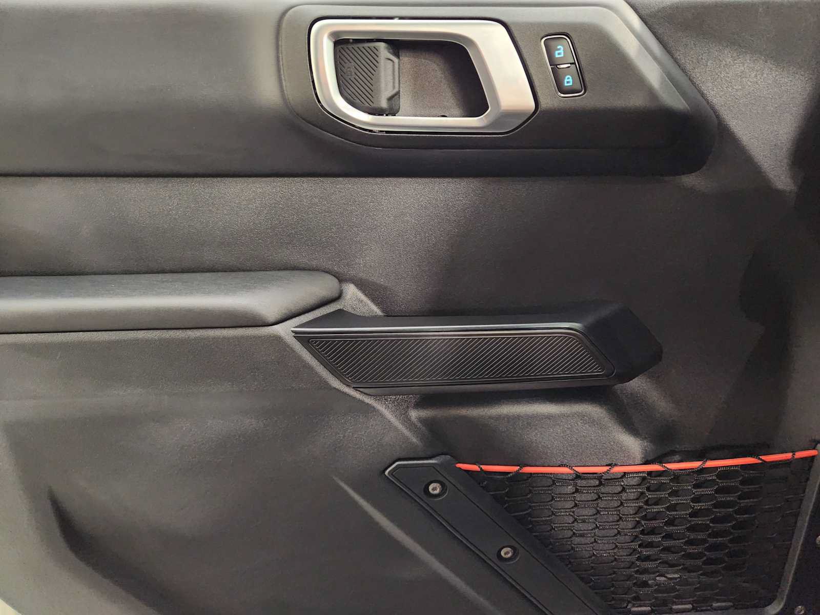 Used 2025 Ford Bronco Raptor AWD/4WD image 23