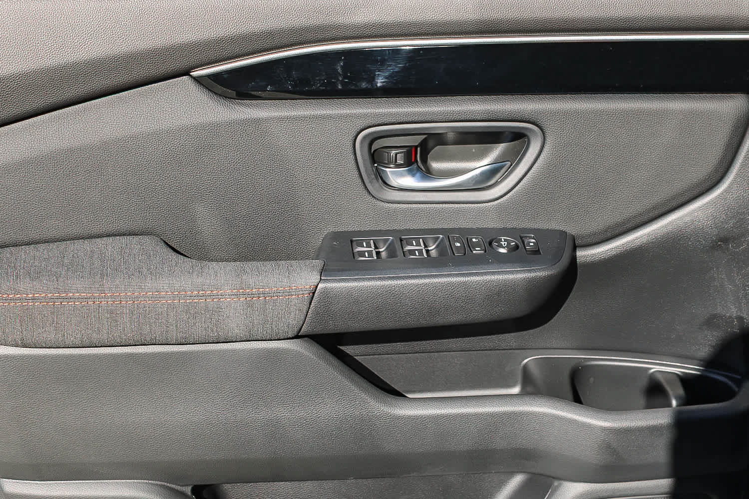 New 2026 Honda Pilot Sport image 11