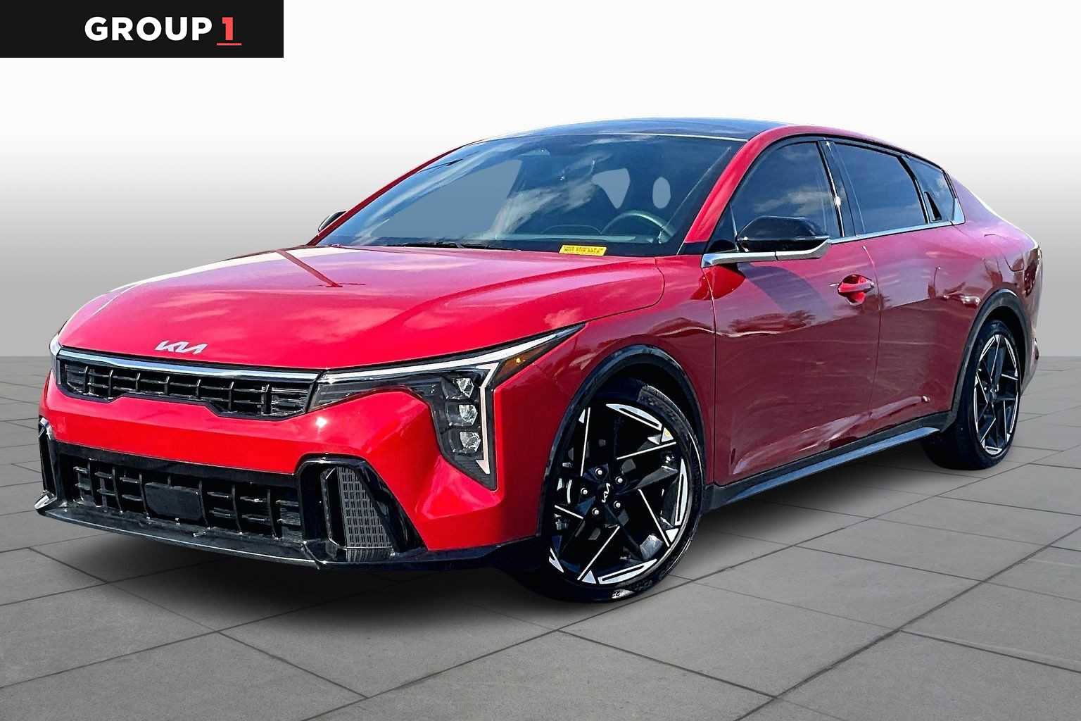 Used 2025 Kia K4 GT-Line w/ GT-Line Sunroof Package image 1