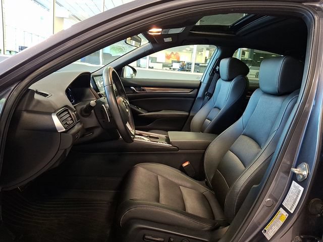 Used 2019 Honda Accord Sport image 12