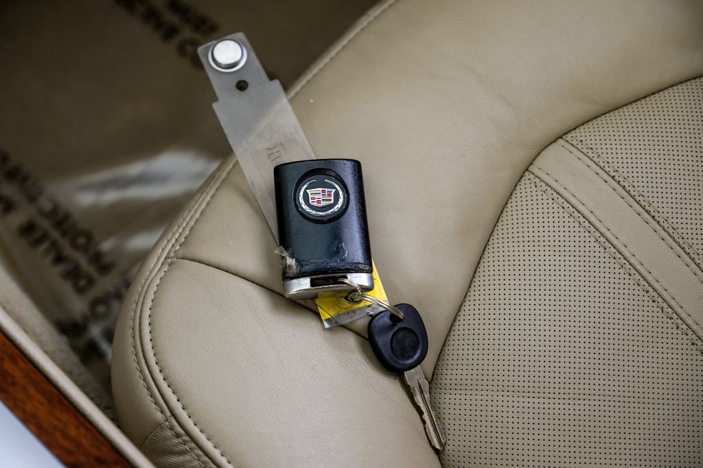 Used 2008 Cadillac CTS 3.6 w/ Wood Trim Package image 56