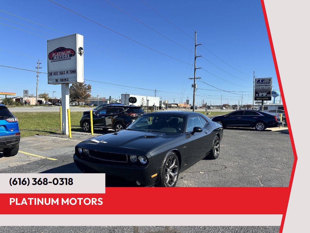 Used 2014 Dodge Challenger R/T RWD image 1
