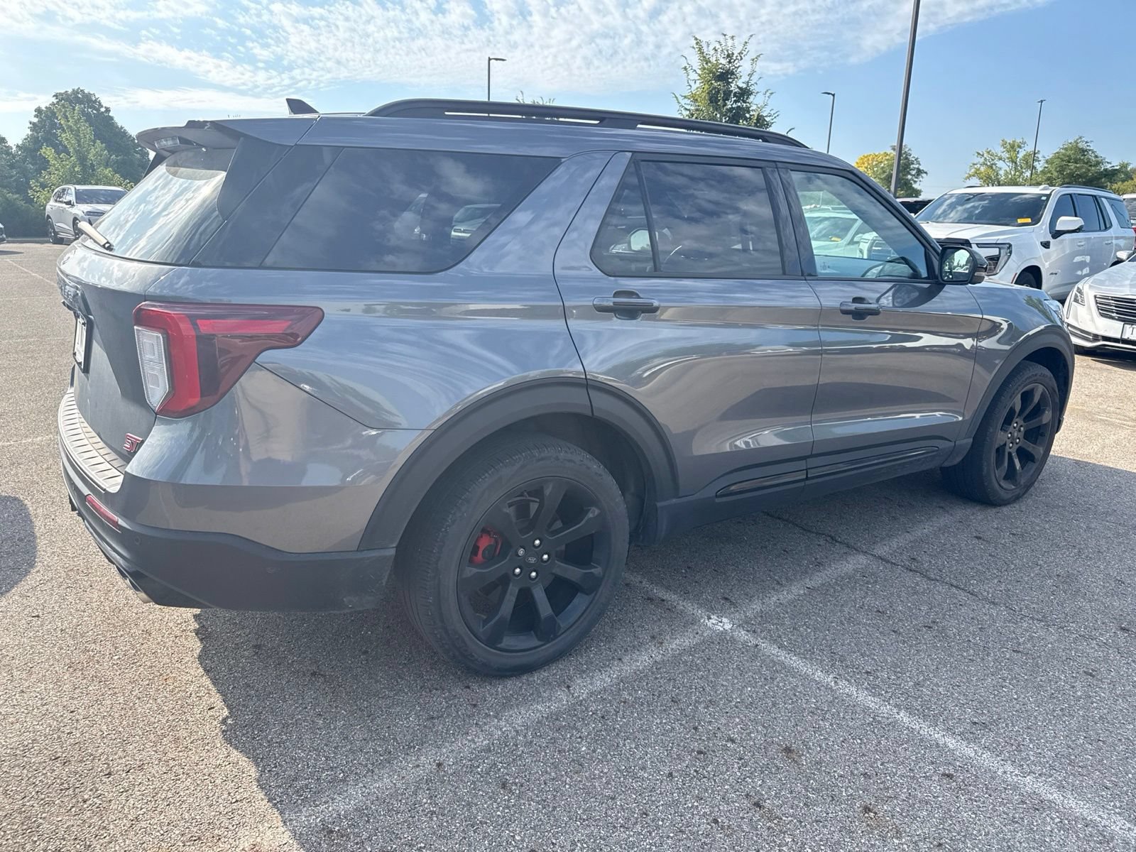 Used 2022 Ford Explorer ST w/ Equipment Group 401A AWD/4WD image 5