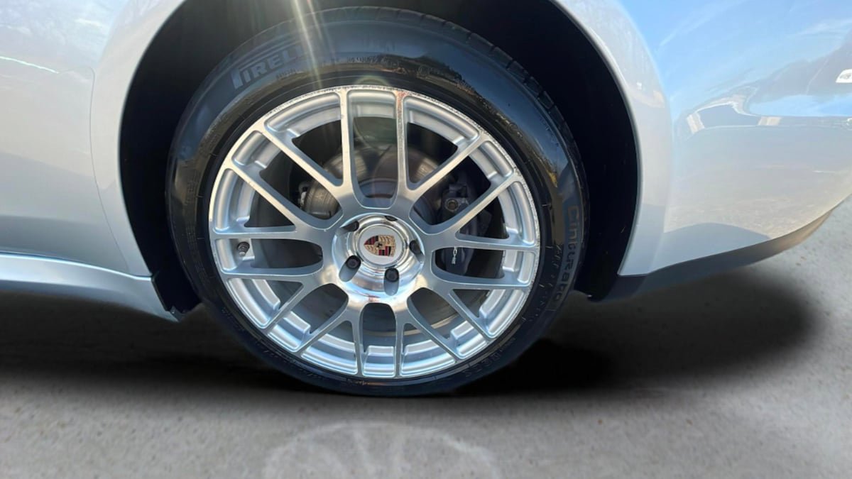 Used 2014 Porsche Panamera image 24