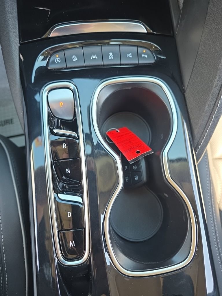 Used 2022 Buick Envision Avenir w/ Technology Package II image 16
