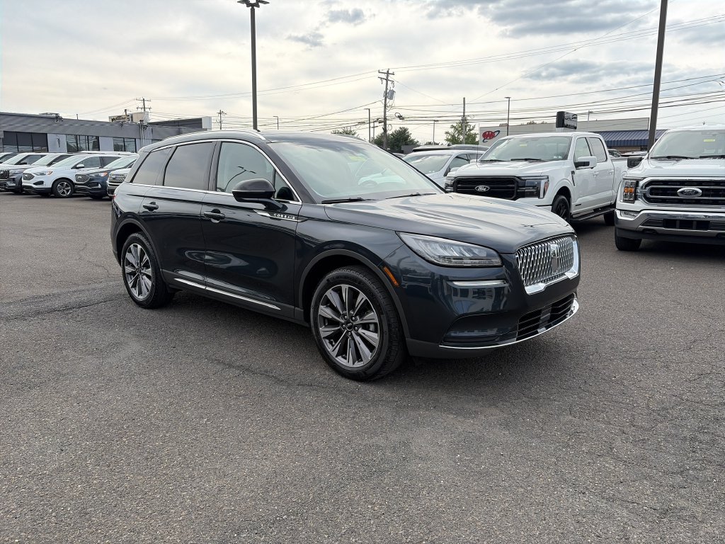 Certified 2022 Lincoln Corsair Reserve w/ Elements Package AWD/4WD image 8