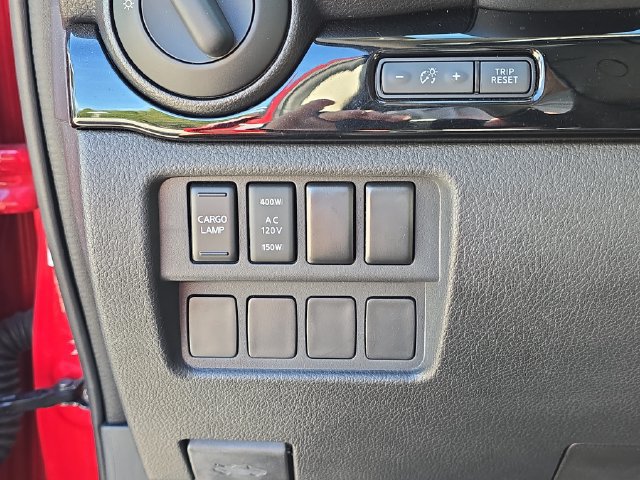 Certified 2023 Nissan Titan SV w/ SV Convenience Package RWD image 31