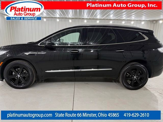 Used 2023 Buick Enclave Essence w/ Sport Touring Edition FWD image 2