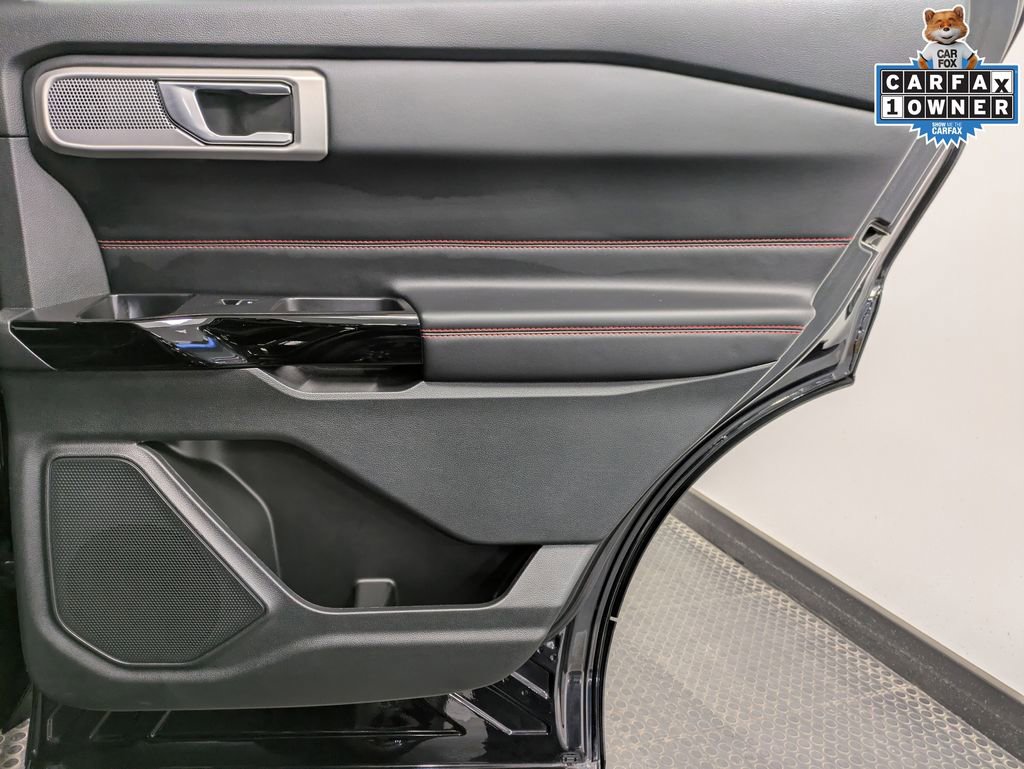 Used 2022 Ford Explorer ST-Line w/ Class IV Trailer Tow Package AWD/4WD image 25