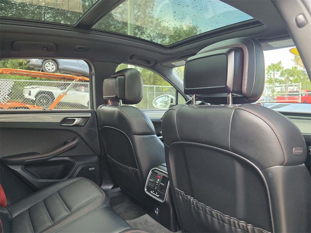 Used 2021 Porsche Macan GTS image 16