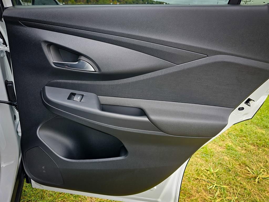 New 2026 Buick Envista Preferred w/ Convenience I Package FWD image 38