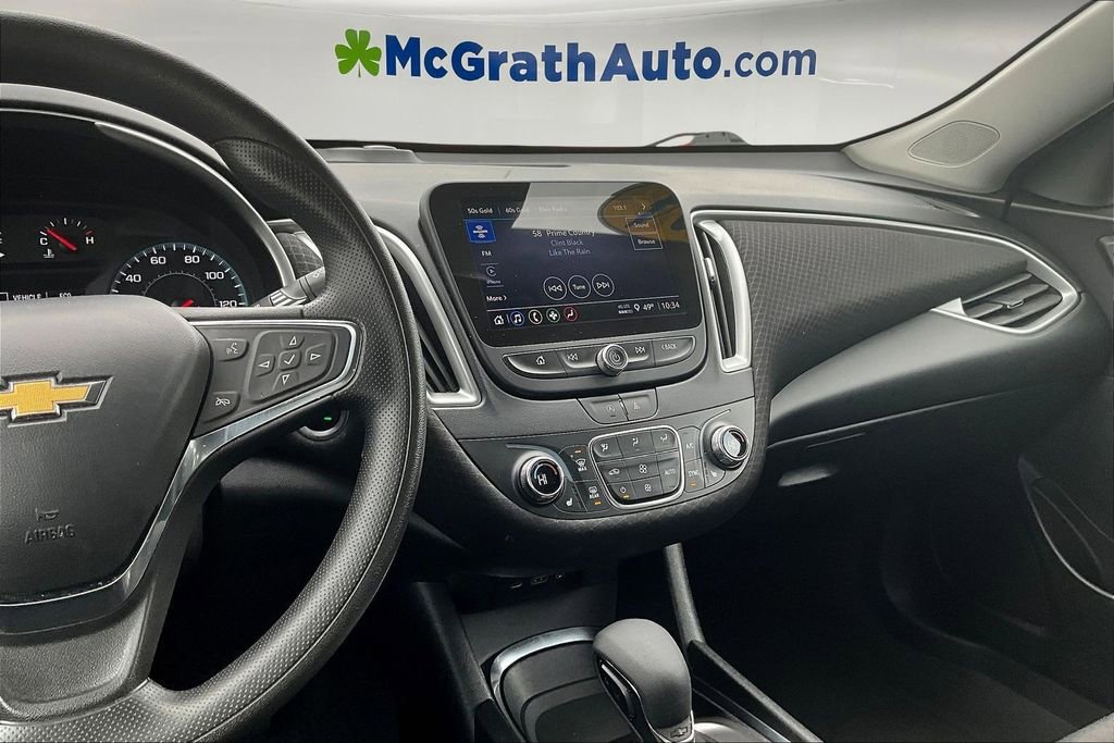 Used 2024 Chevrolet Malibu LT image 9