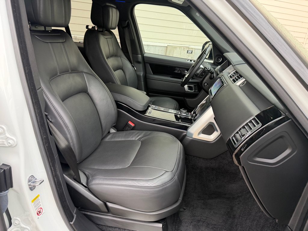 Used 2020 Land Rover Range Rover HSE AWD/4WD image 35