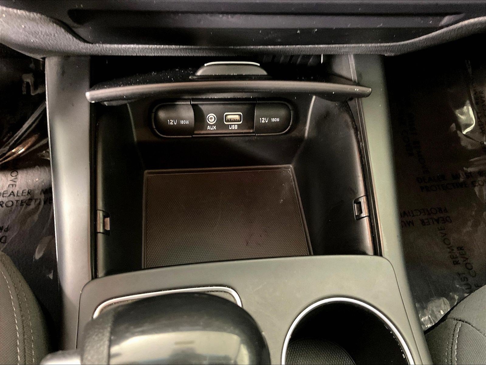 Used 2017 Kia Sorento FWD image 15
