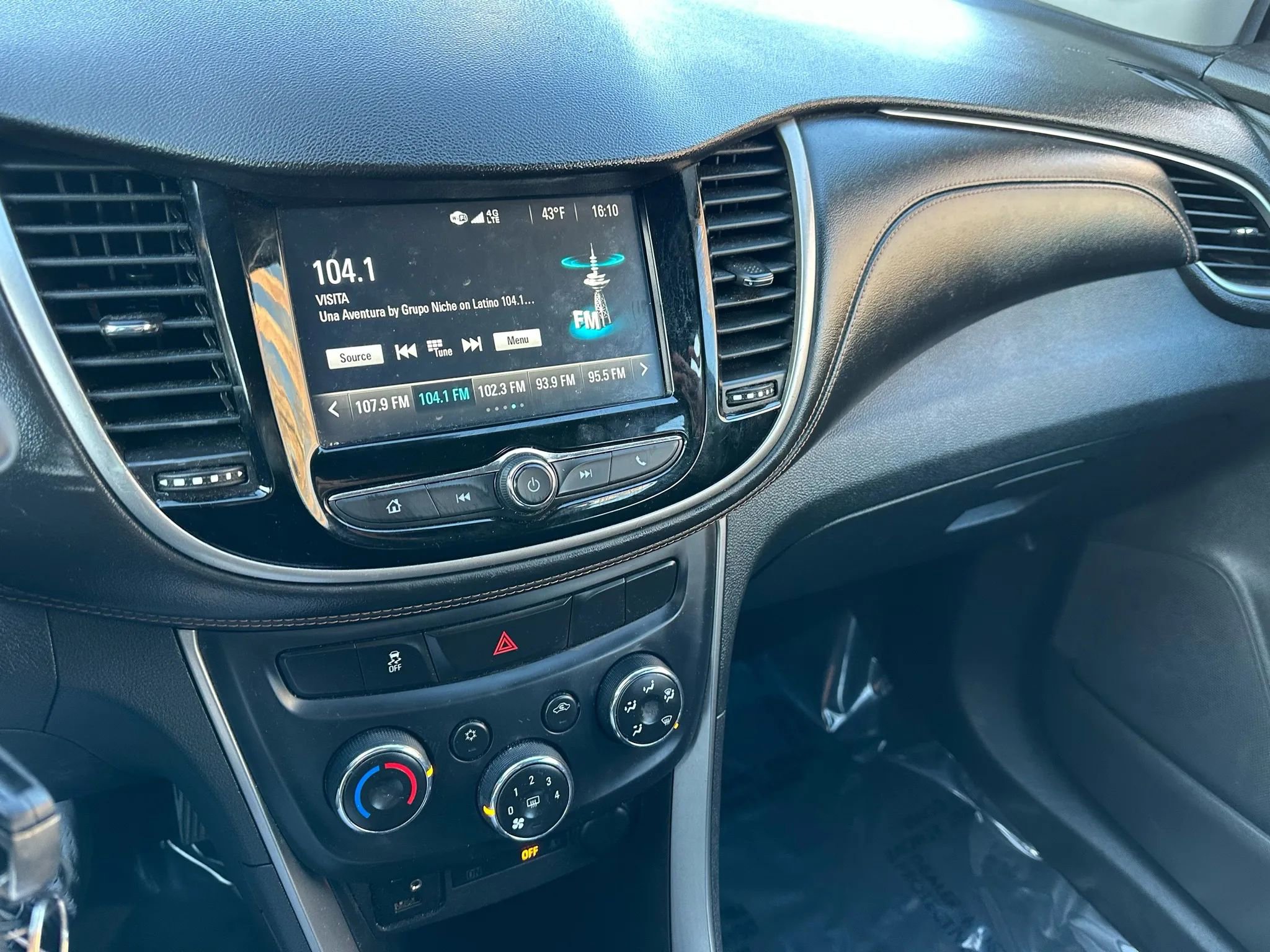 Used 2017 Chevrolet Trax LS image 23