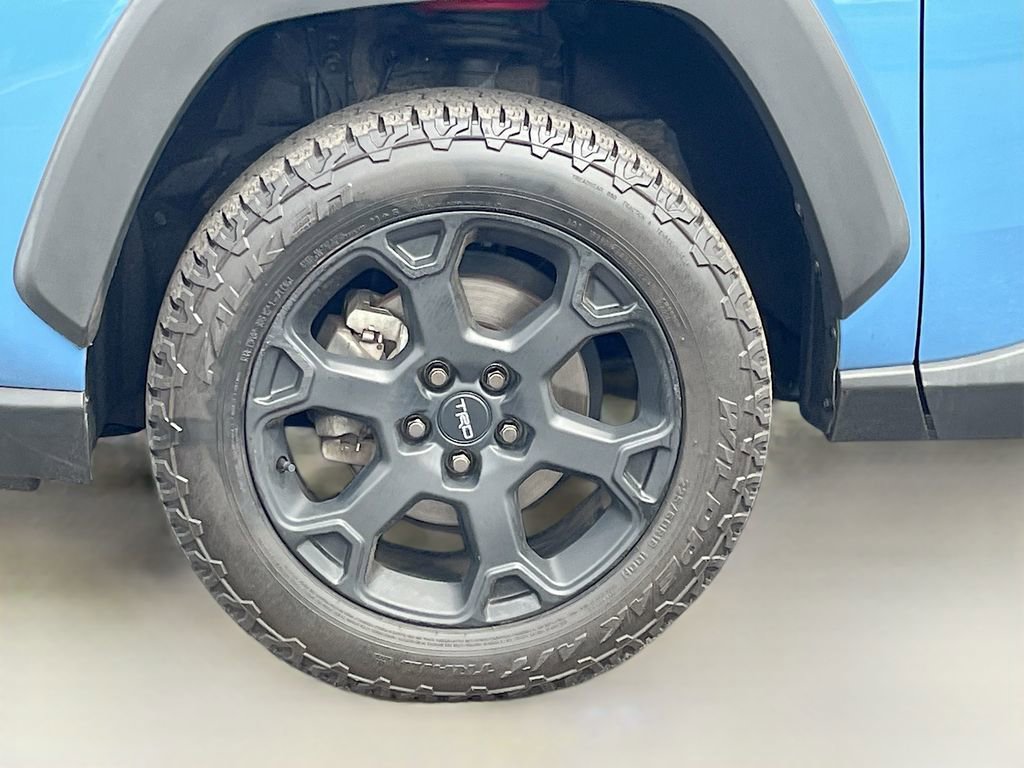 Used 2022 Toyota RAV4 TRD Off-Road w/ TRD Off-Road Weather Package image 31