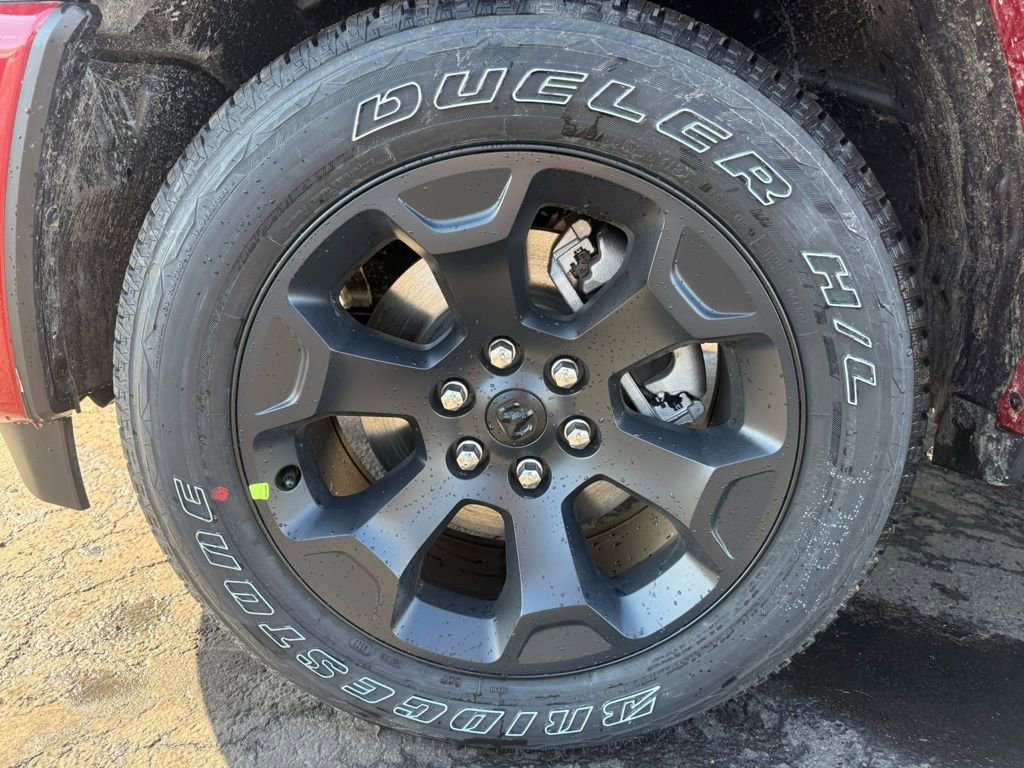 New 2026 RAM 1500 4x4 Crew Cab image 62