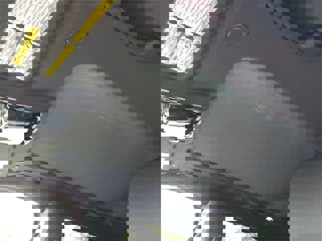 Used 2025 Land Rover Range Rover Velar Dynamic SE image 76