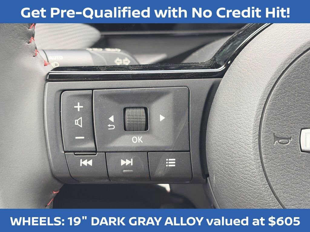 New 2025 Nissan Kicks SR image 19