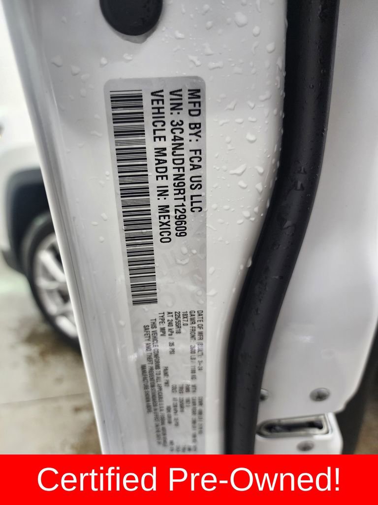 Used 2024 Jeep Compass Latitude image 41