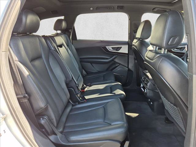 Used 2019 Audi Q7 2.0T Premium Plus w/ Premium Plus Package AWD/4WD image 22