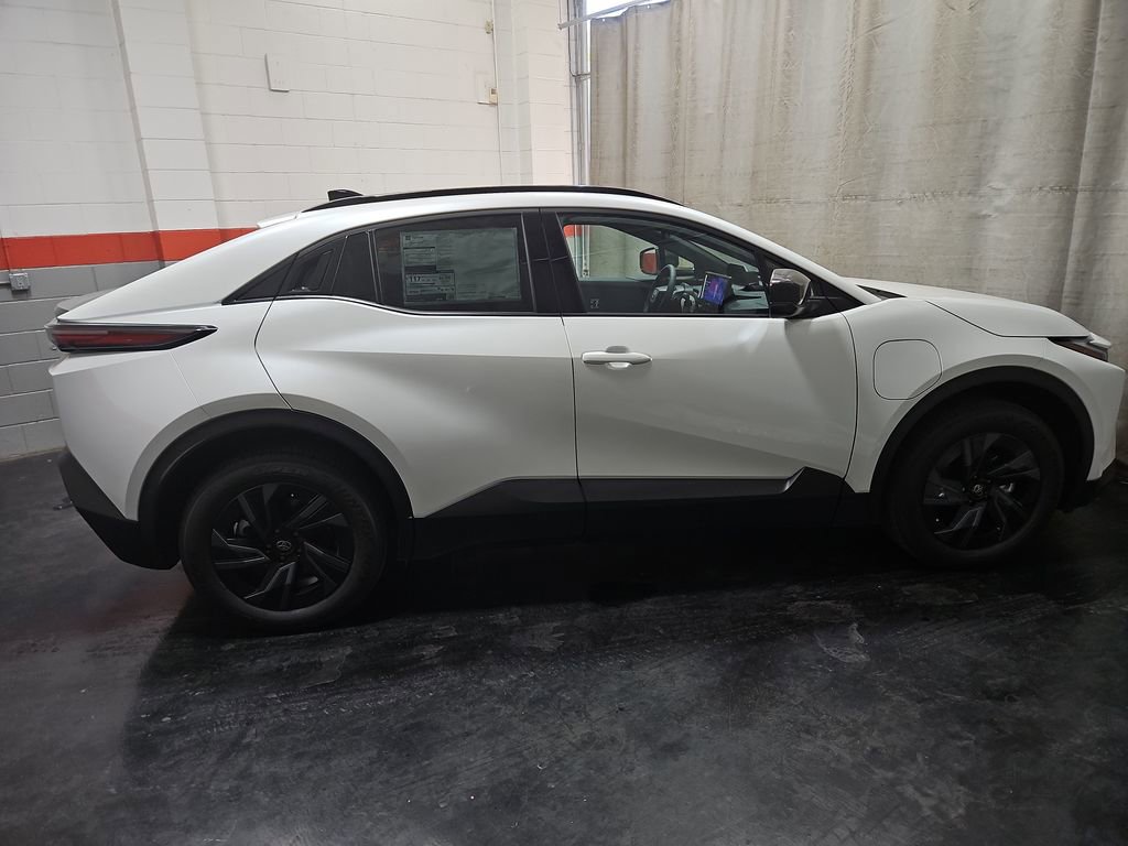 New 2026 Toyota C-HR AWD/4WD image 11