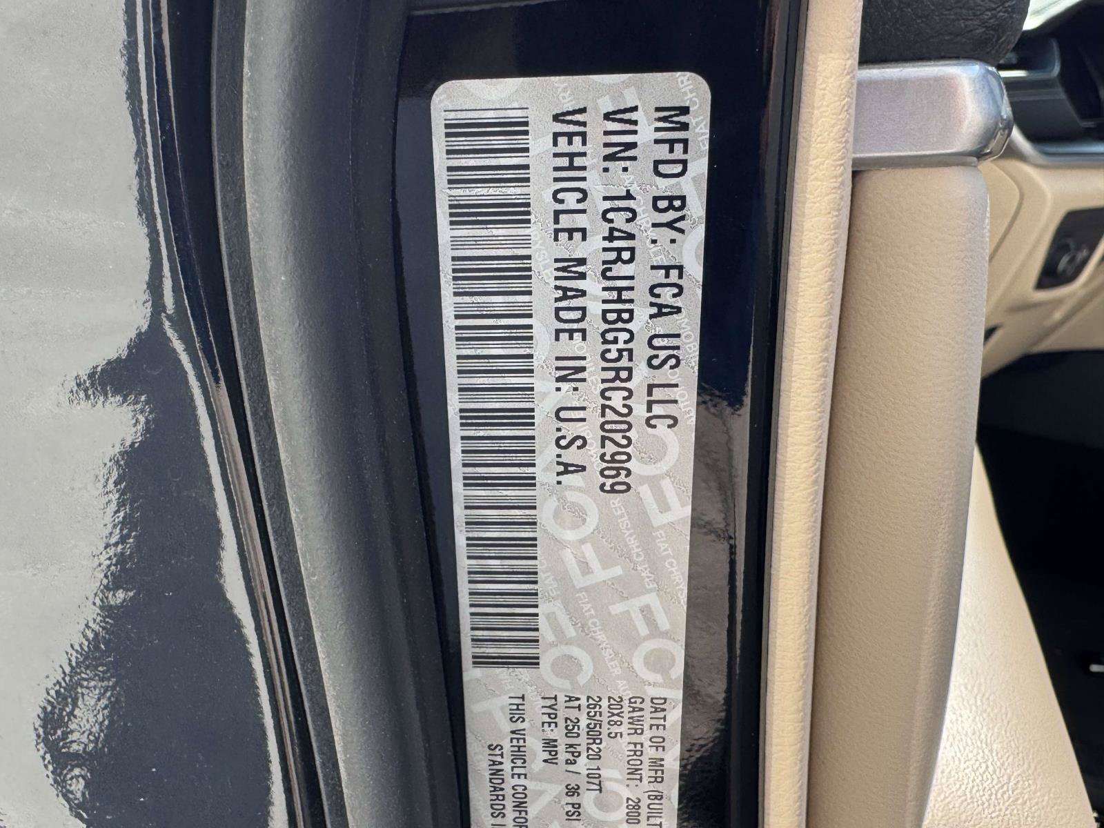 Used 2024 Jeep Grand Cherokee Limited w/ Trailer Tow Package AWD/4WD image 21