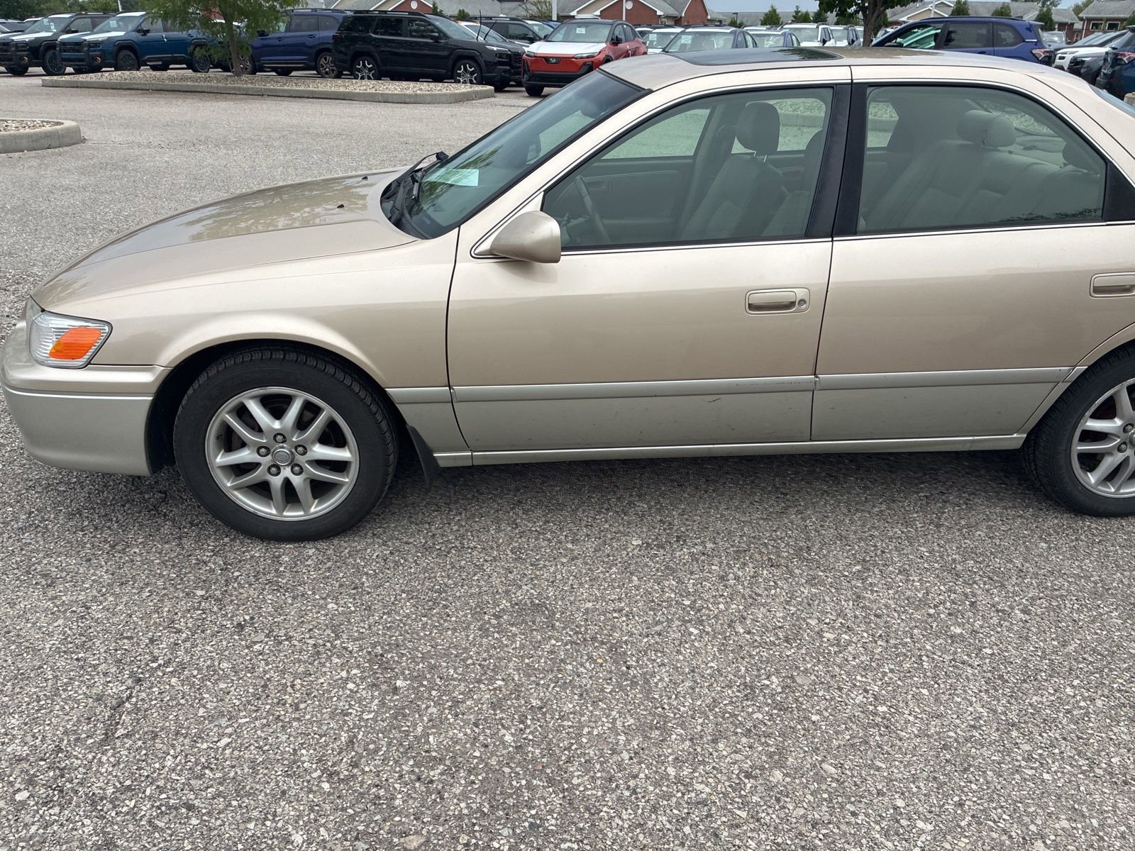 Used 2001 Toyota Camry XLE FWD image 15
