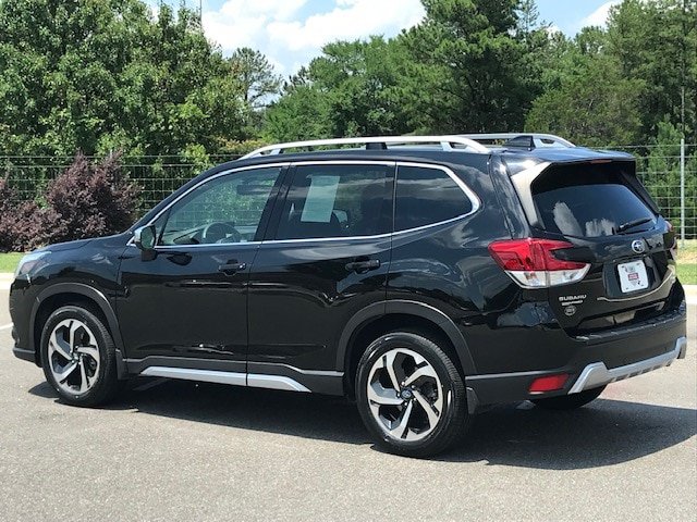 Certified 2023 Subaru Forester Touring AWD/4WD image 3