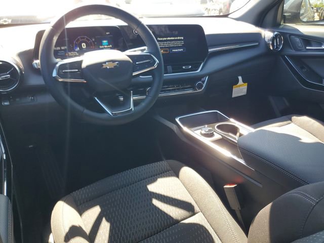 New 2026 Chevrolet Equinox LT w/ Safety and Technology Package image 7