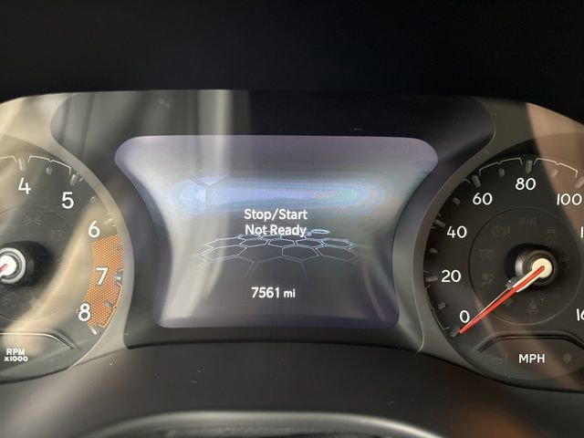 Certified 2025 Jeep Compass Limited w/ Sun & Sound Group image 9