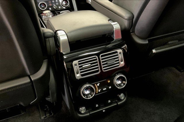 Used 2019 Land Rover Range Rover SV Autobiography Dynamic image 35