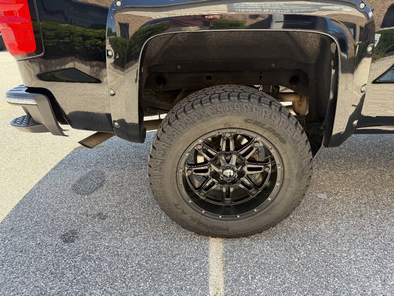 Used 2018 Chevrolet Silverado 1500 LT AWD/4WD image 28