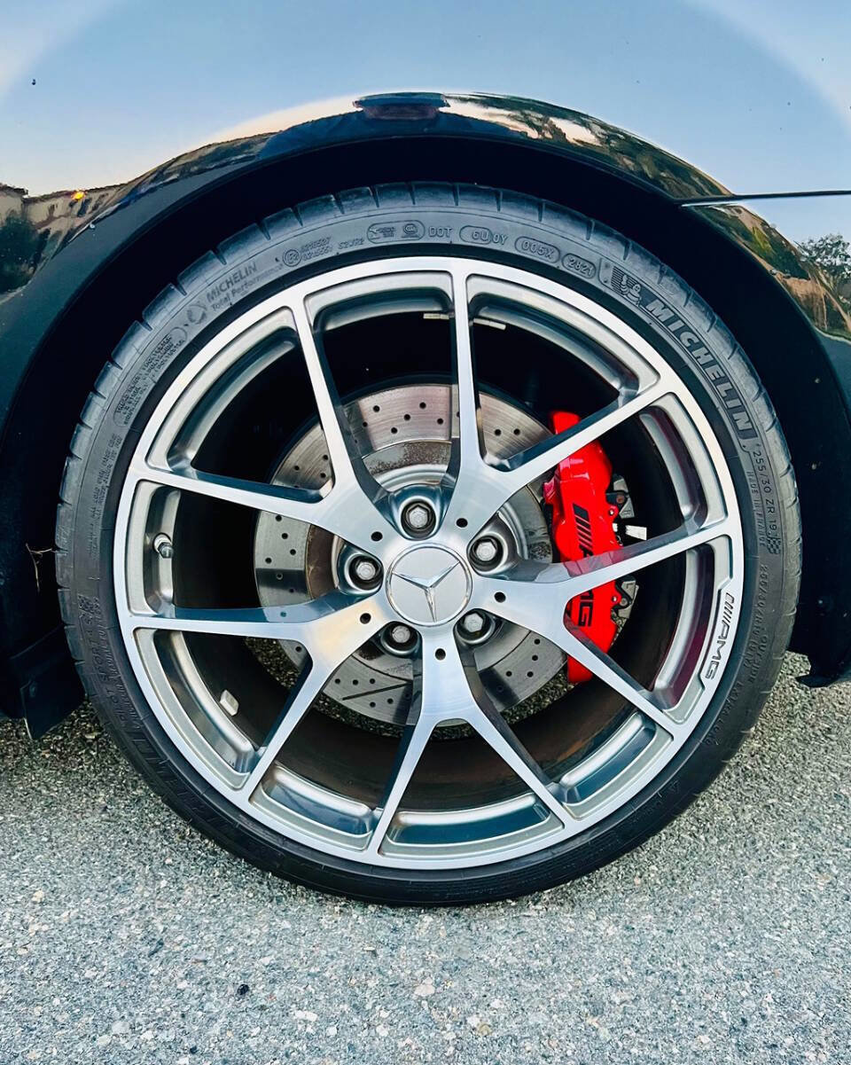 Used 2015 Mercedes-Benz C 63 AMG Coupe image 11