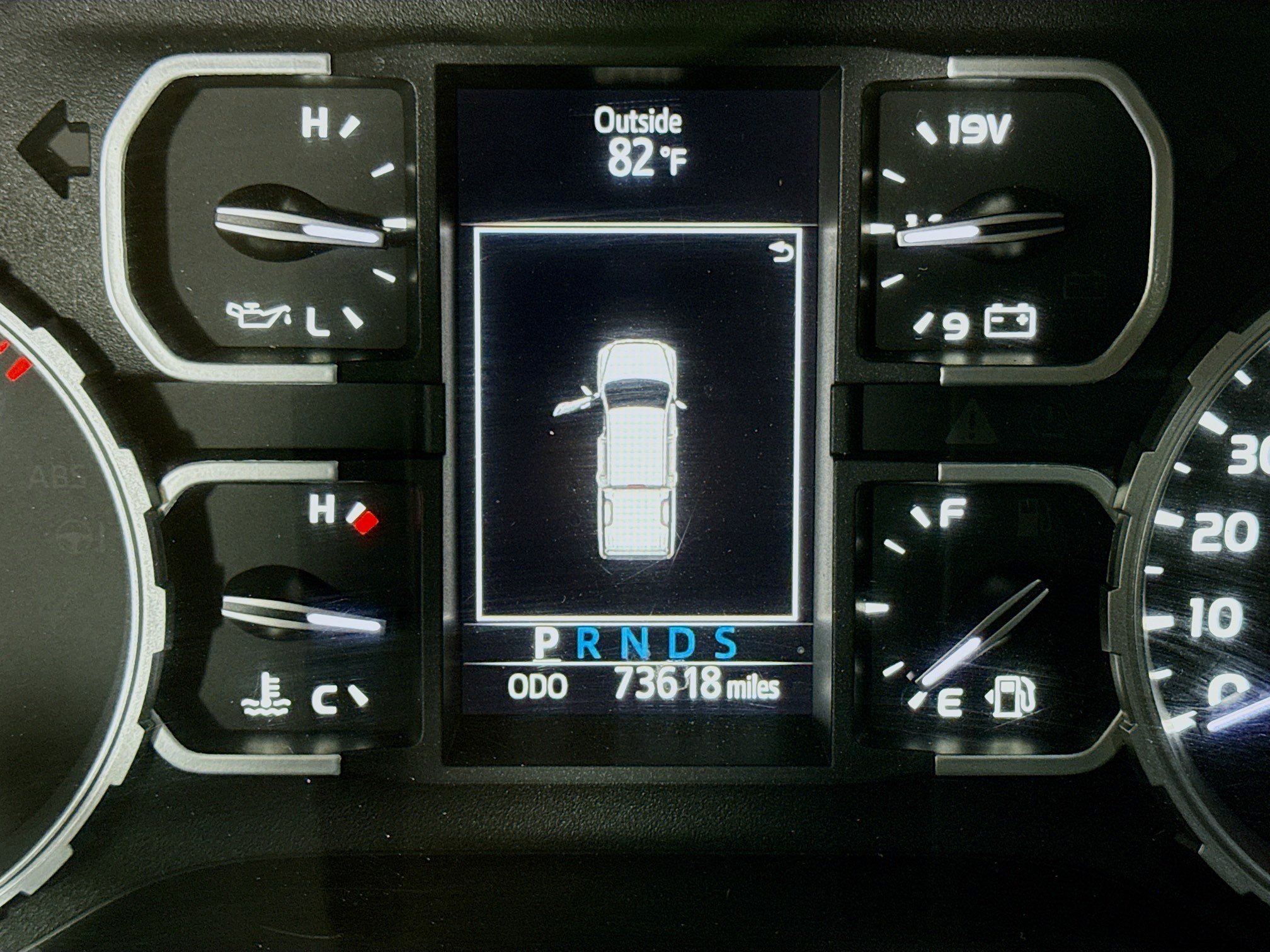 Used 2021 Toyota Tundra Platinum RWD image 16