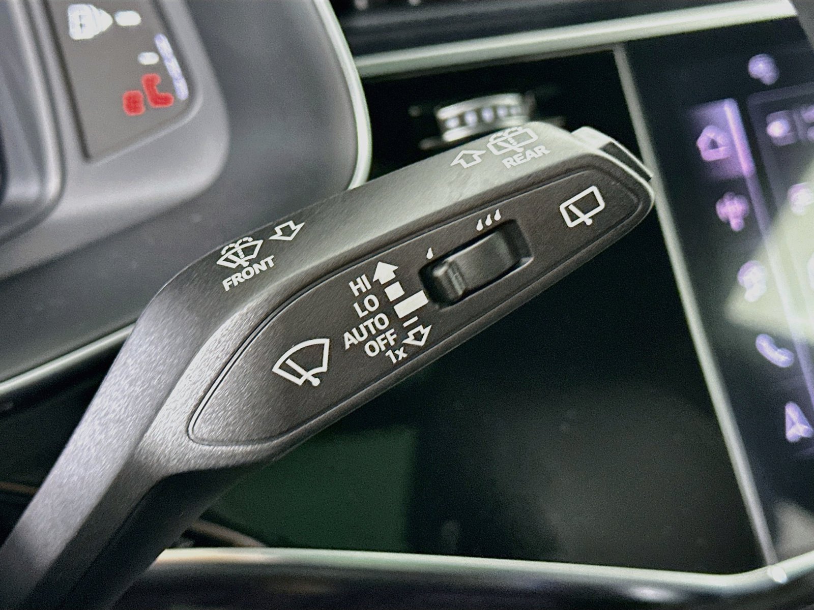 New 2027 Audi Q8 Prestige AWD/4WD image 22
