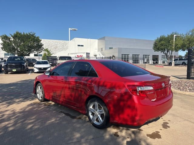Used 2012 Toyota Camry SE FWD image 7