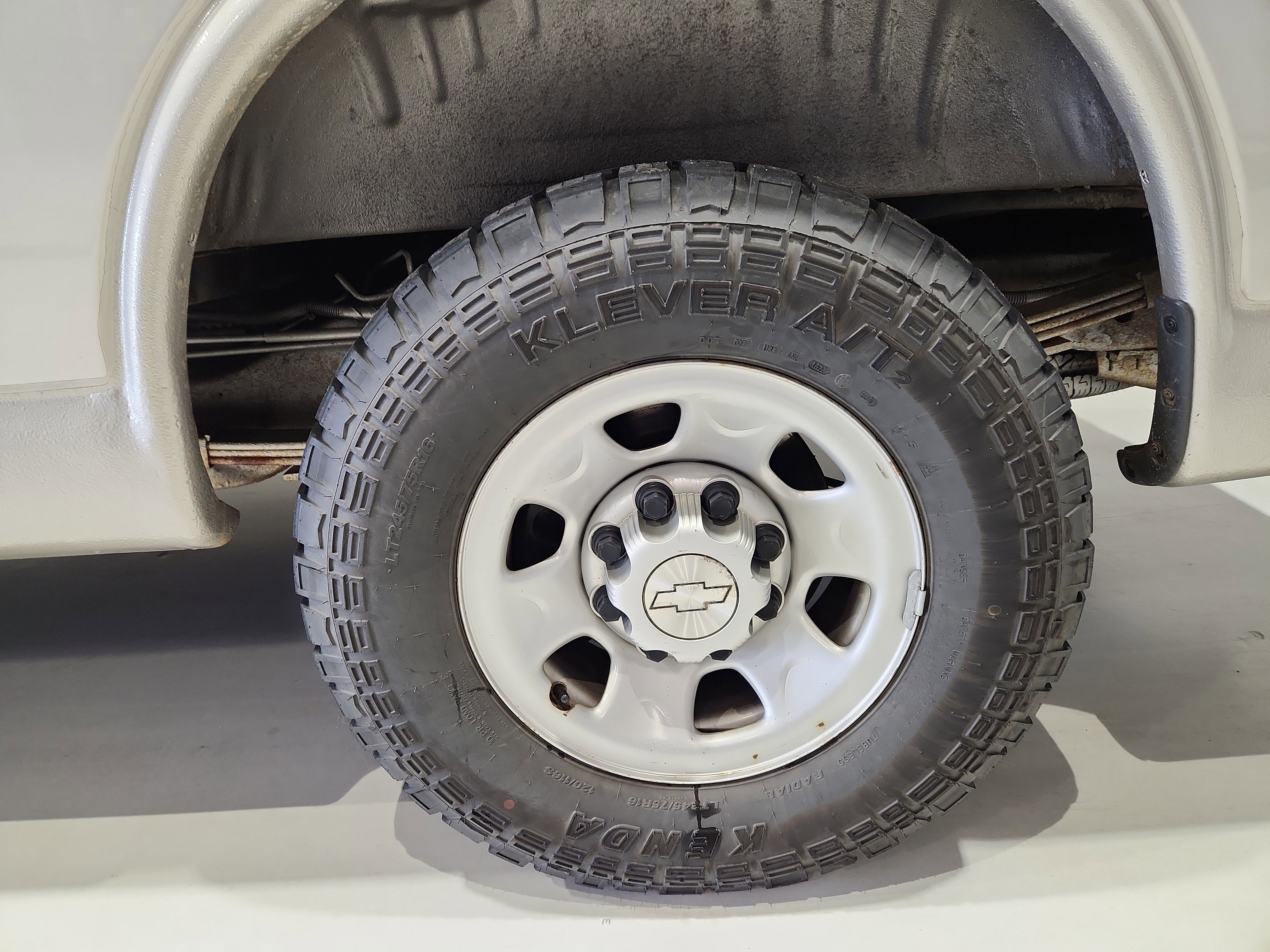 Used 2009 Chevrolet Express 2500 Extended image 17