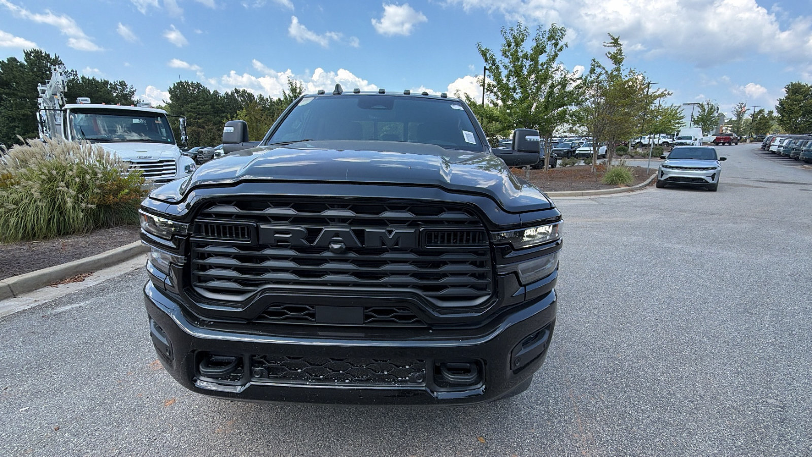New 2027 RAM 2500 Big Horn AWD/4WD image 3
