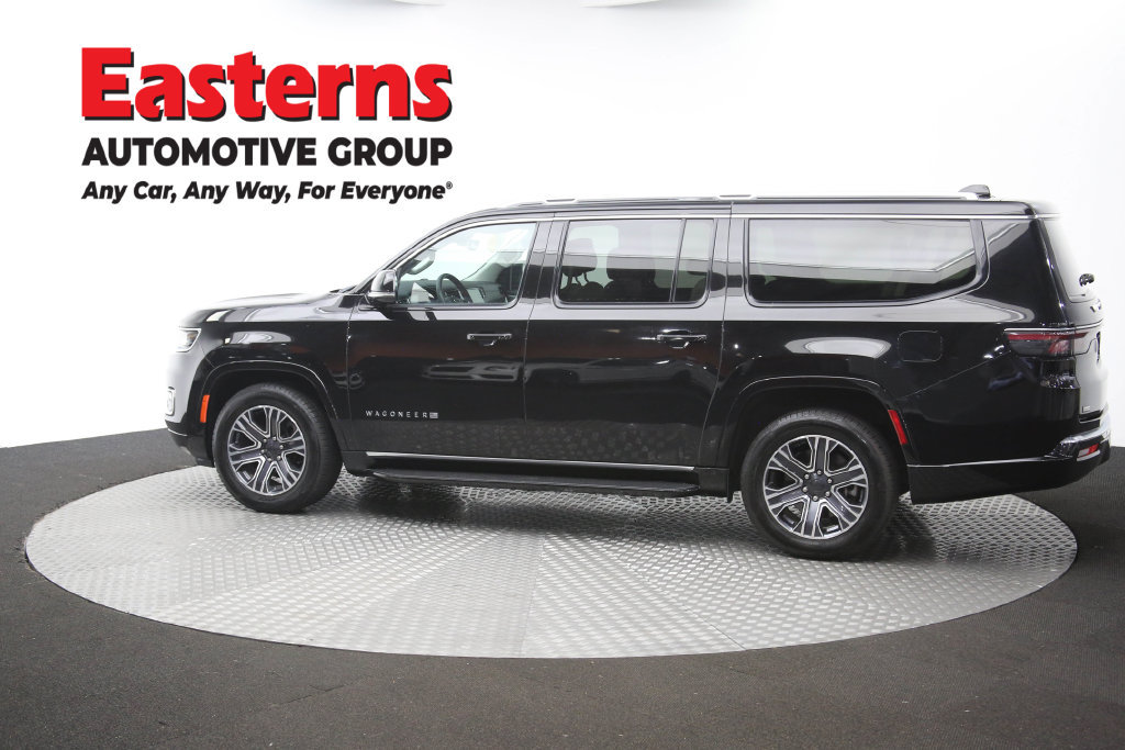 Used 2024 Jeep Wagoneer L Series II RWD image 70