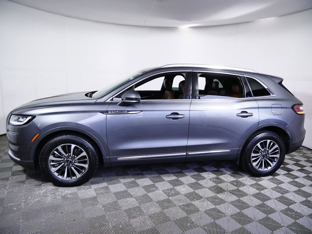 Certified 2023 Lincoln Nautilus Reserve AWD/4WD image 6