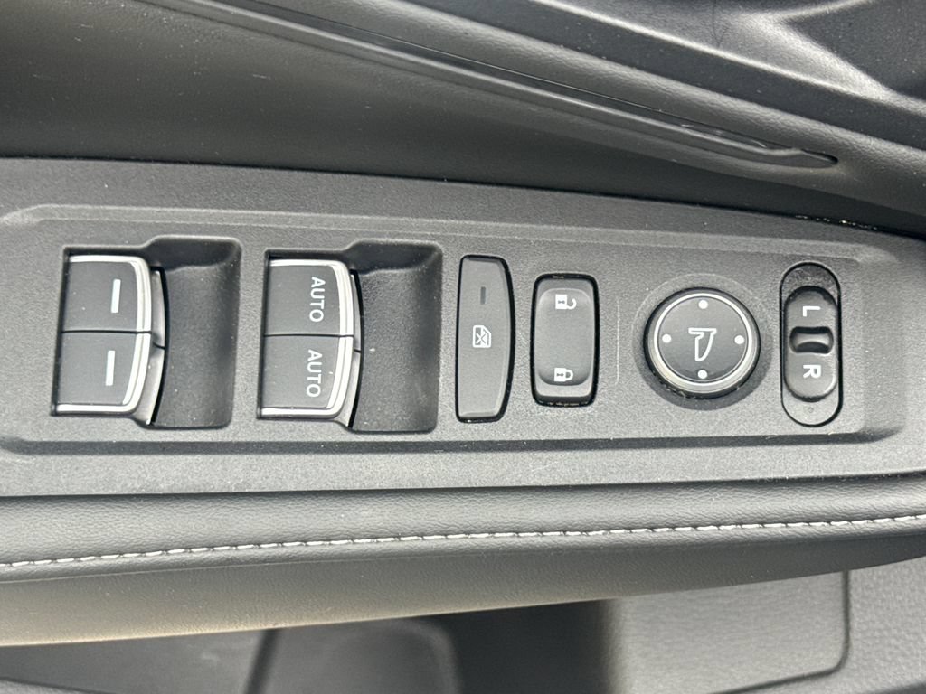 Used 2024 Honda Accord Sport image 14