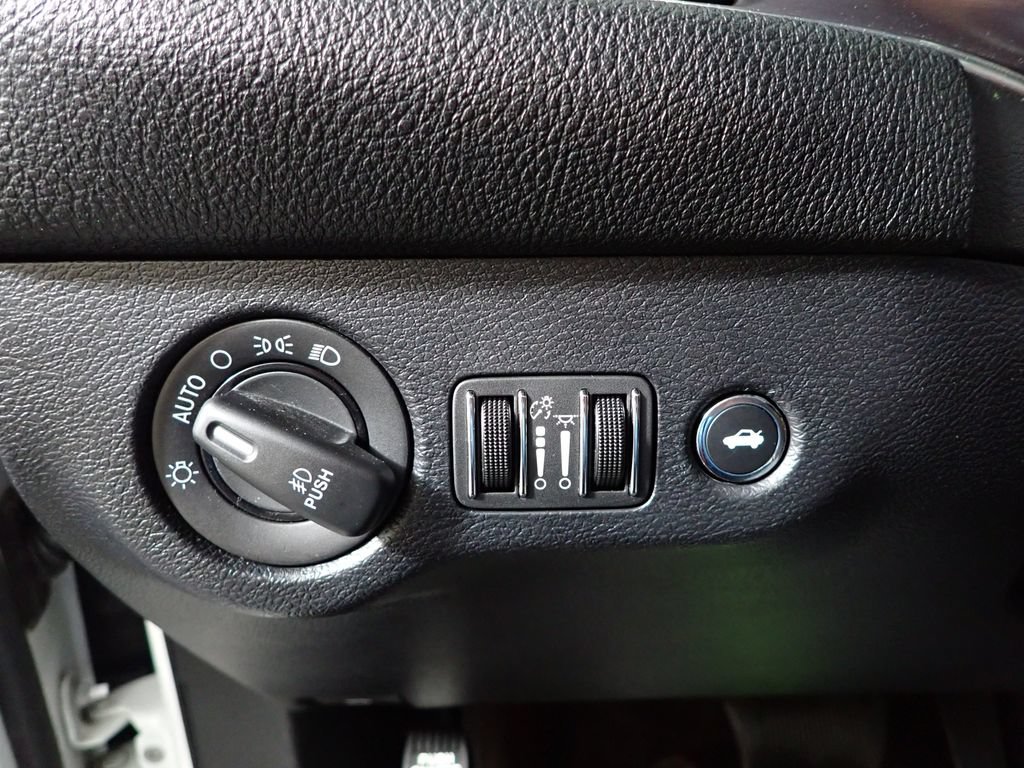 Used 2017 Dodge Challenger R/T w/ Cold Weather Group RWD image 24