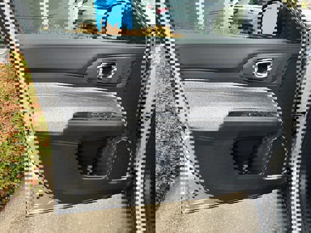 New 2025 Jeep Compass Sport image 15